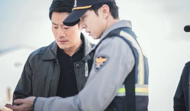 犯罪悬疑韩剧每部简直都太敢拍了澳门新葡京揭露人心黑暗的10部(图7)