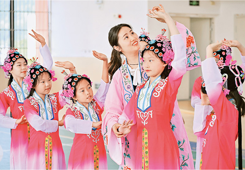 如何回答好“何赛飞之问”新葡京娱乐城求是